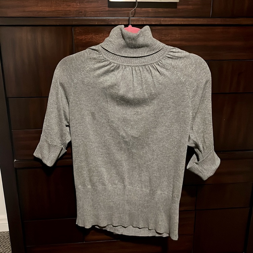 Grey turtleneck 3/4 sleeve length size XL
